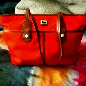 Dooney& Bourke Tote